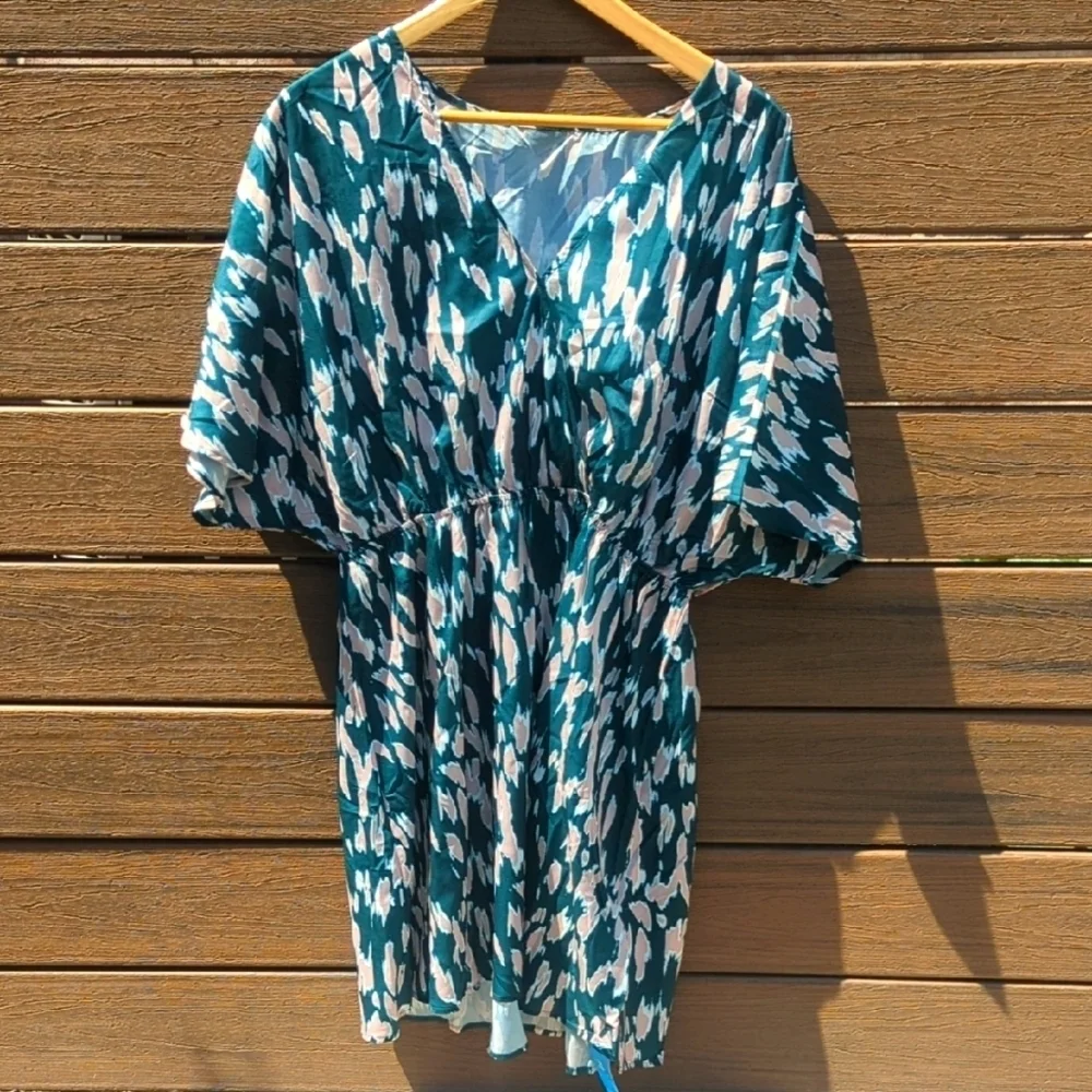 Cupshe Green & Gray White Patterned Women's Swim Dress Coverup - XL NWT - Picture 4 of 5